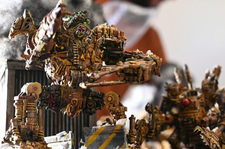 warhammer-samuel-fortin-5qK4a96dWdM-unsplash warhammer 40k miniatures figurines tabletop game models
