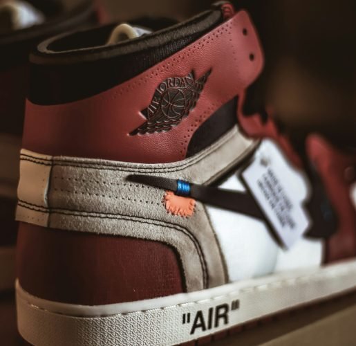 air jordans travis-essinger-iOv3CqiZLtE-unsplash air jordans nike air michael jordan sneakers